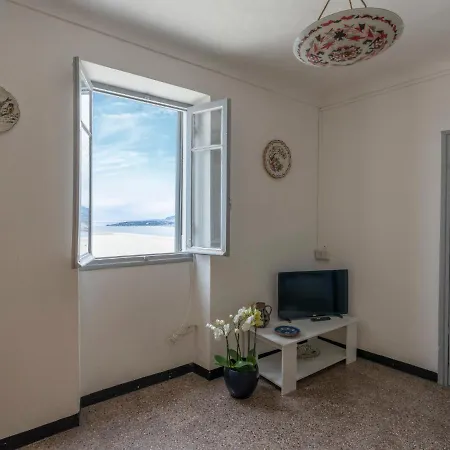 Blu Infinito By Interhome דירה Mortola Superiore