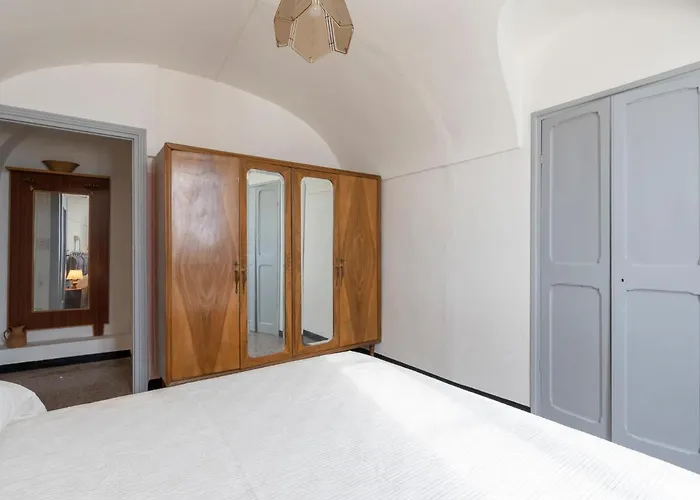 Blu Infinito By Interhome Mortola Superiore